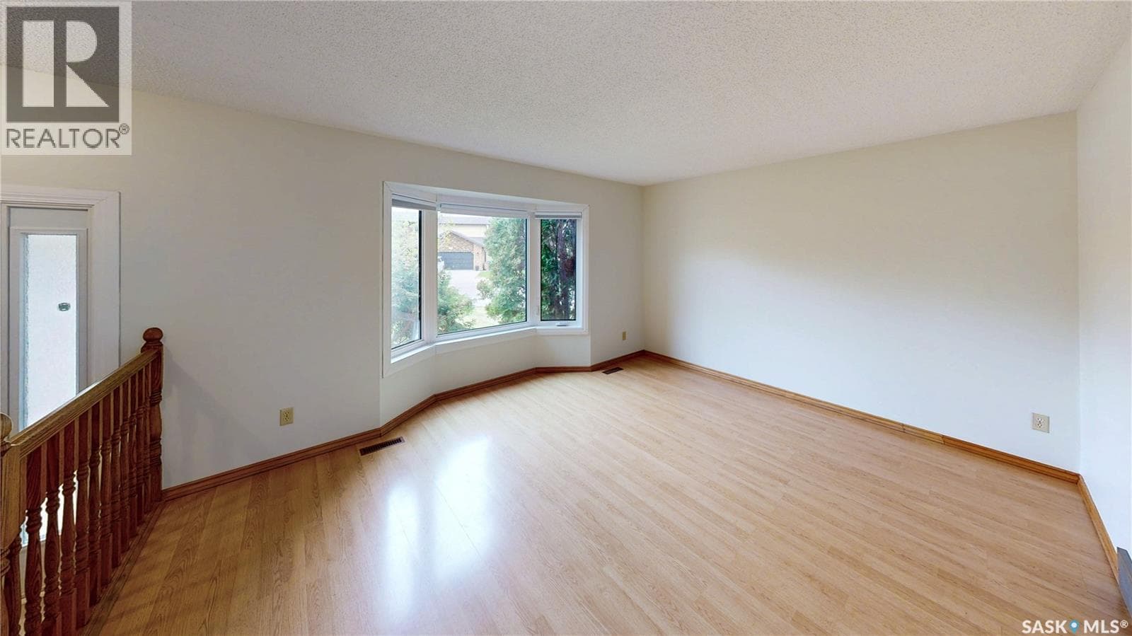2630 Crocus DRIVE — photo 4