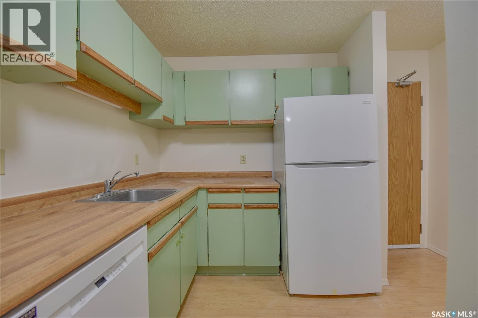 101 375 Kingsmere BOULEVARD — photo 4