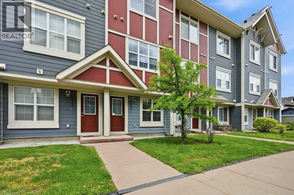123 Marquis Lane SE — photo 3