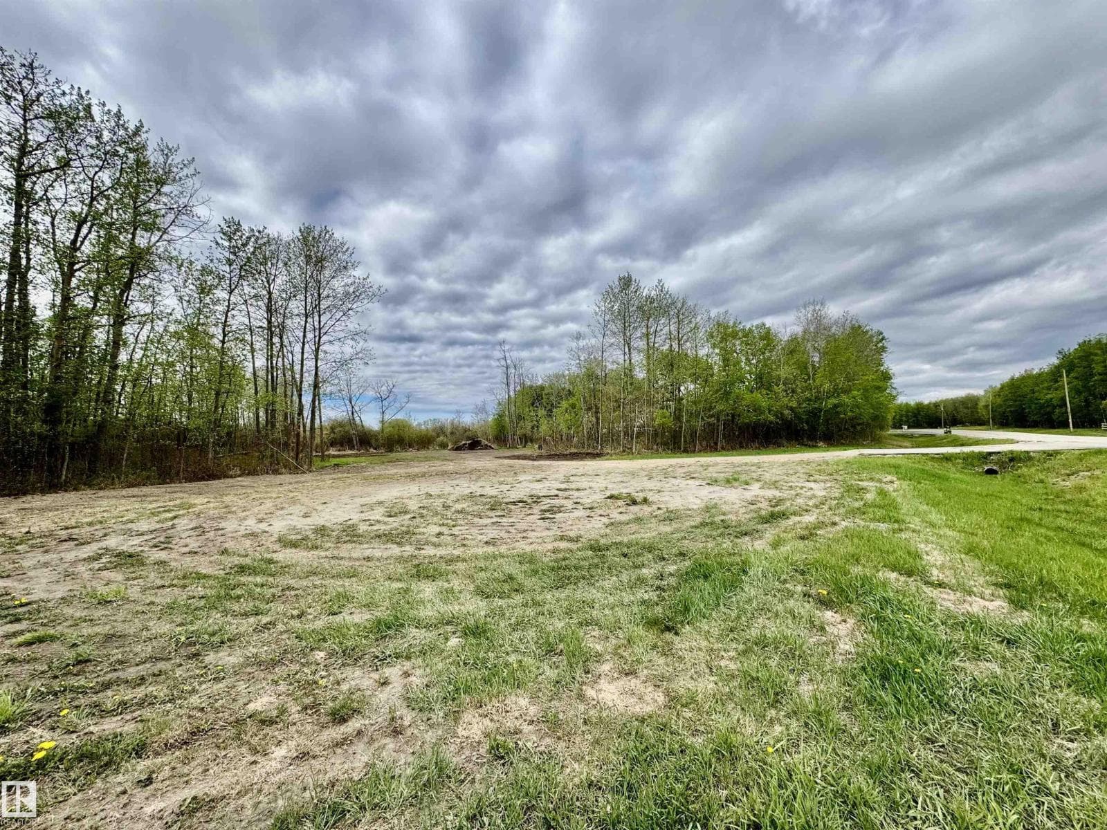 103 Riverbend RD