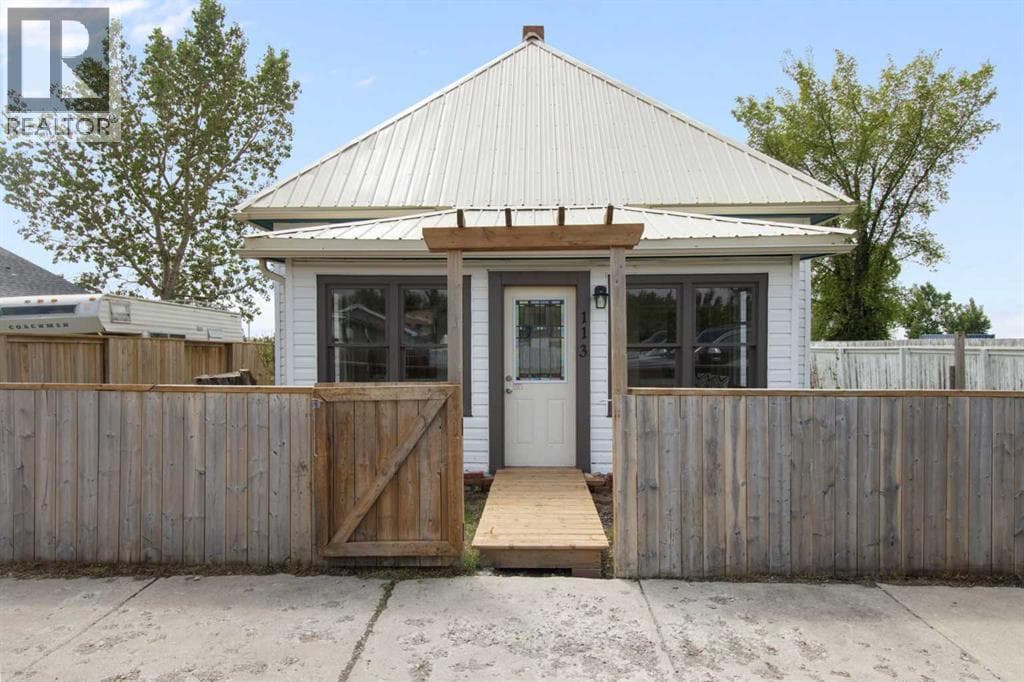 113 2 Avenue — photo 2