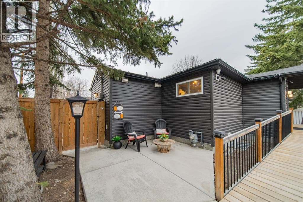 2 Elk Avenue — photo 5