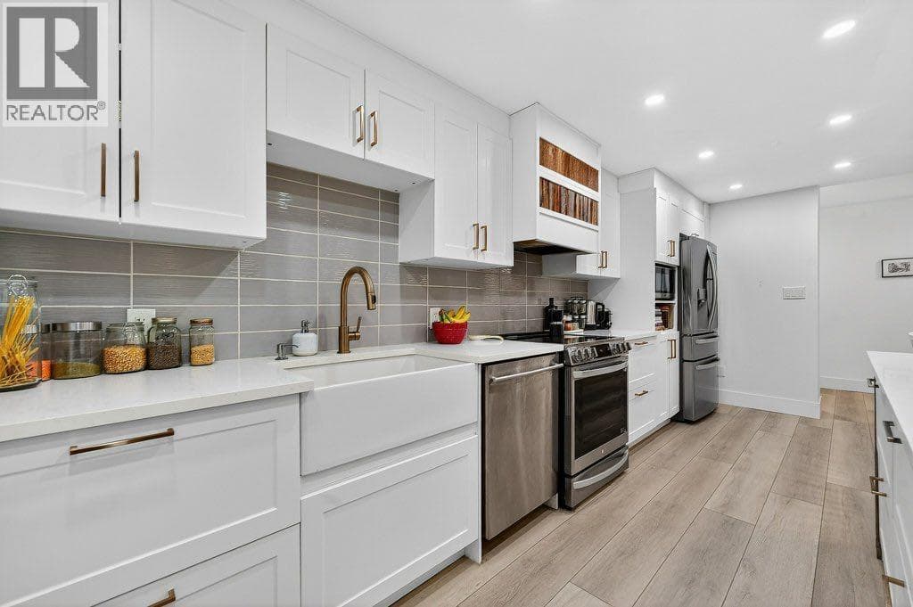 405, 1215 Cameron Avenue SW — photo 4