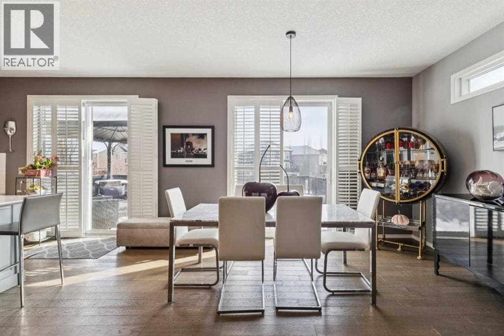 223 Cranarch Terrace SE — photo 5