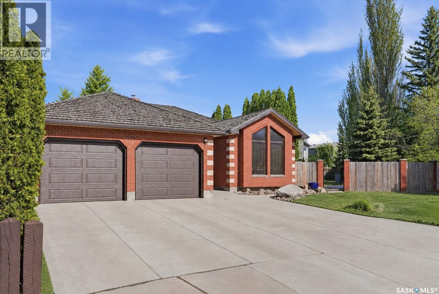214 Forsyth COURT — photo 4