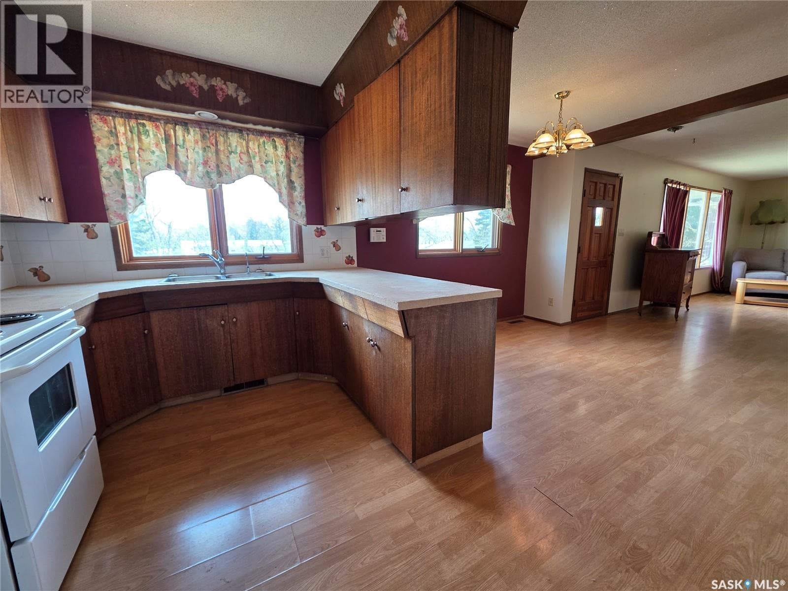 403 Annable STREET — photo 3