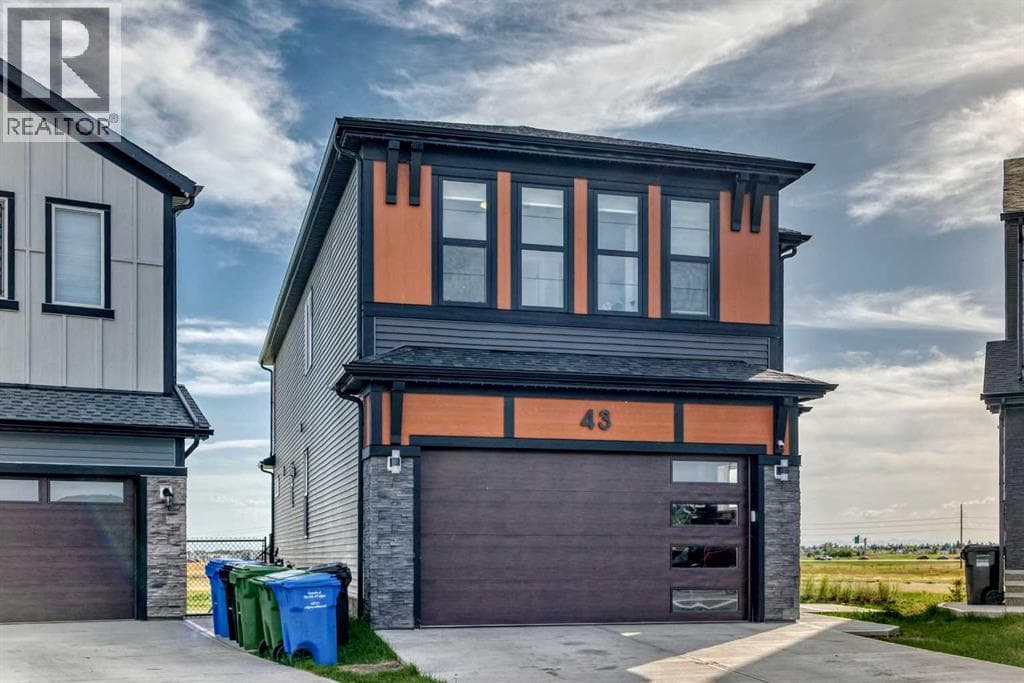 43 Homestead Close NE — photo 3