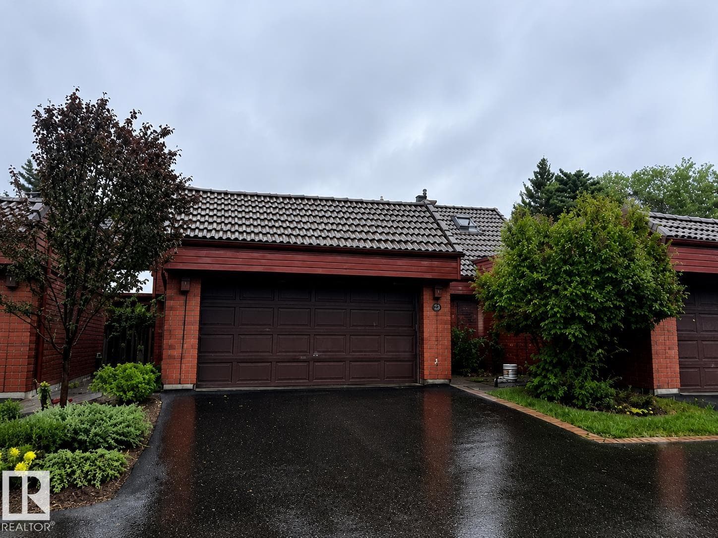 #23 500 LESSARD DR NW