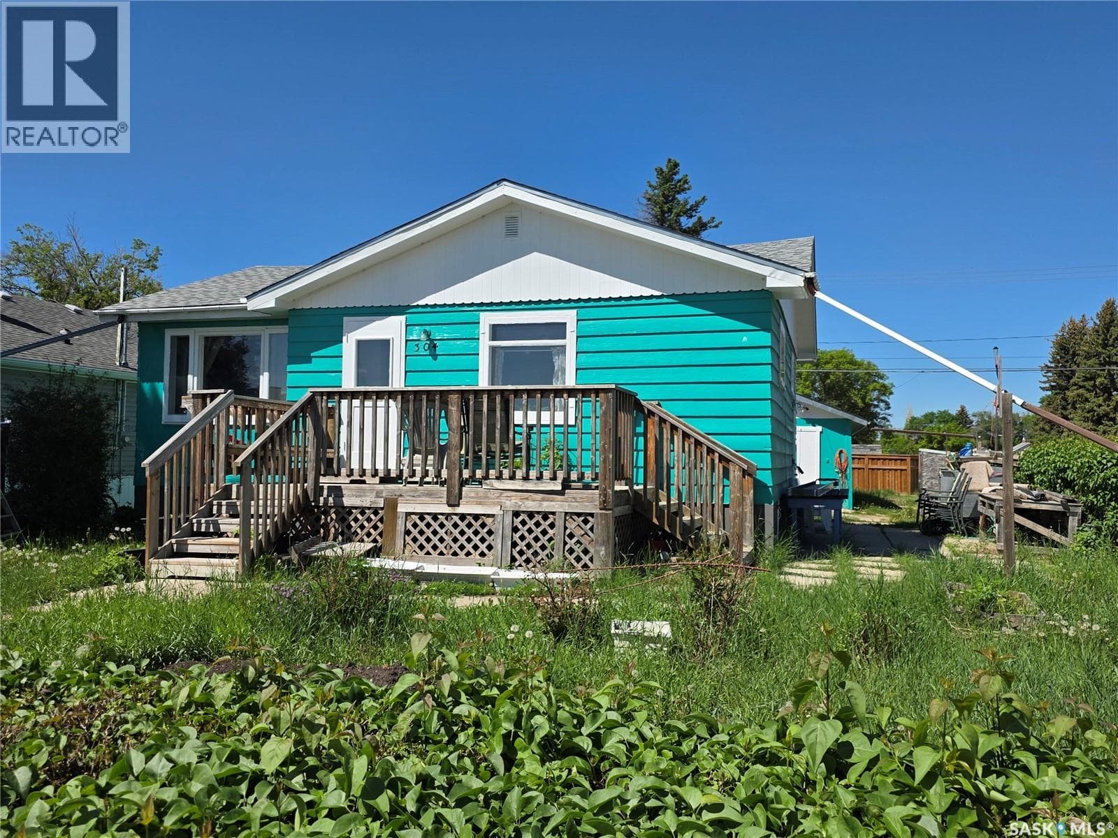 304 7th AVENUE SE