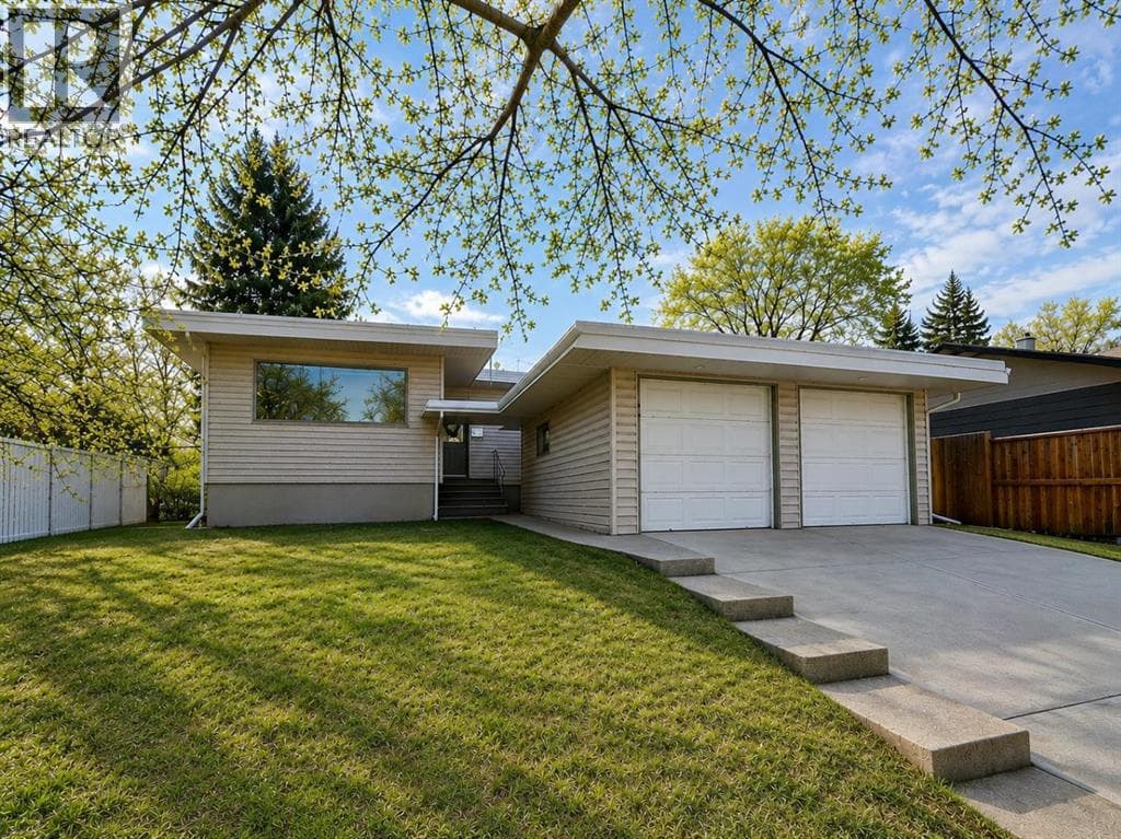 19 Meadowview Road SW — photo 2