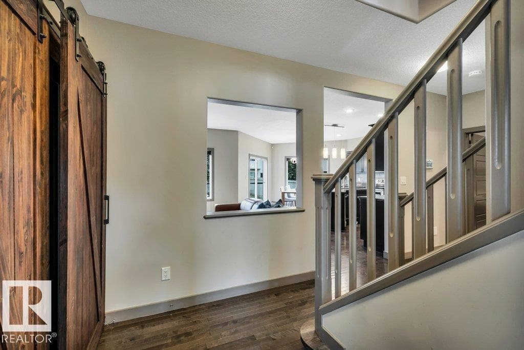 1107 CHAHLEY CT NW — photo 5