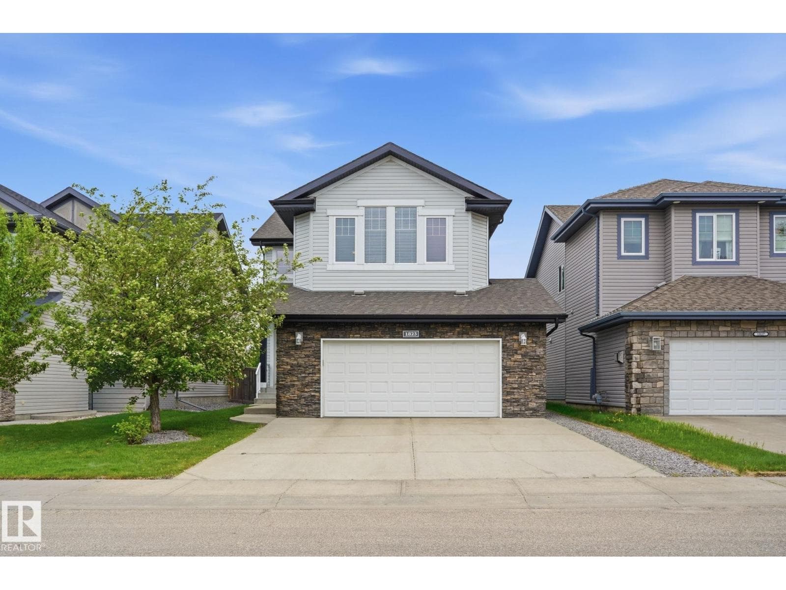 1823 67 ST SW