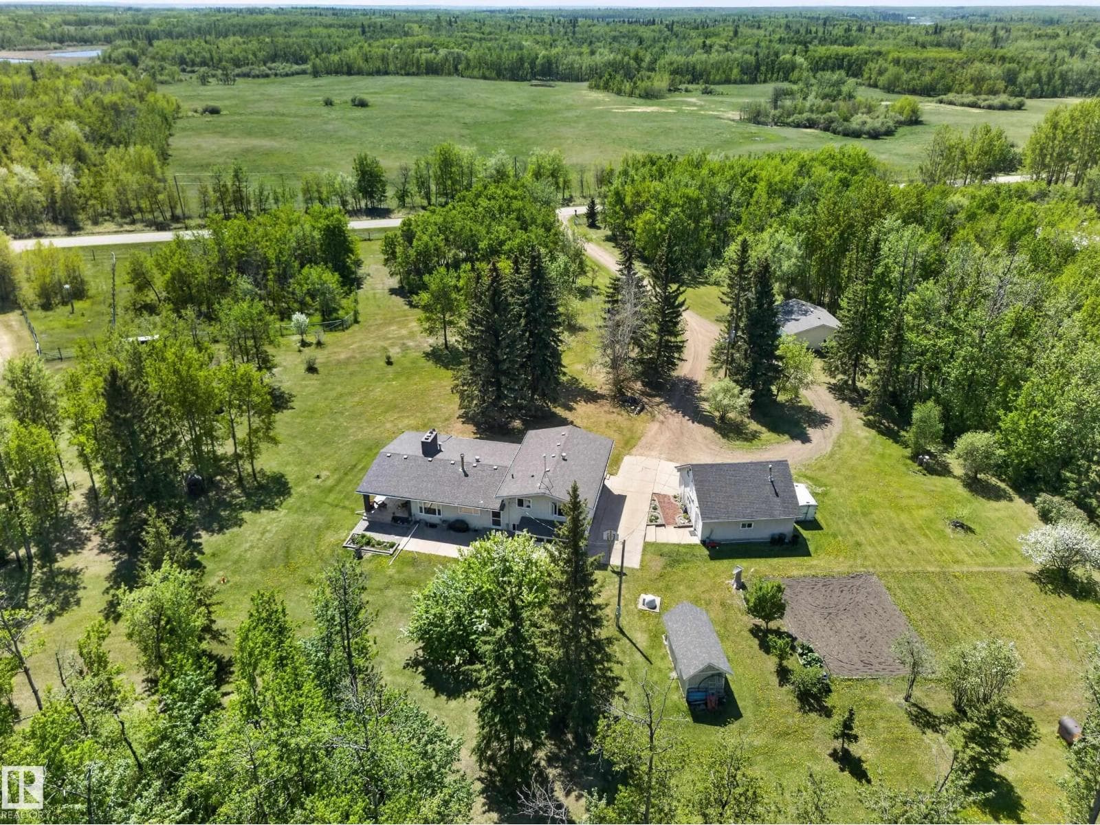 22048 TWP ROAD 522
