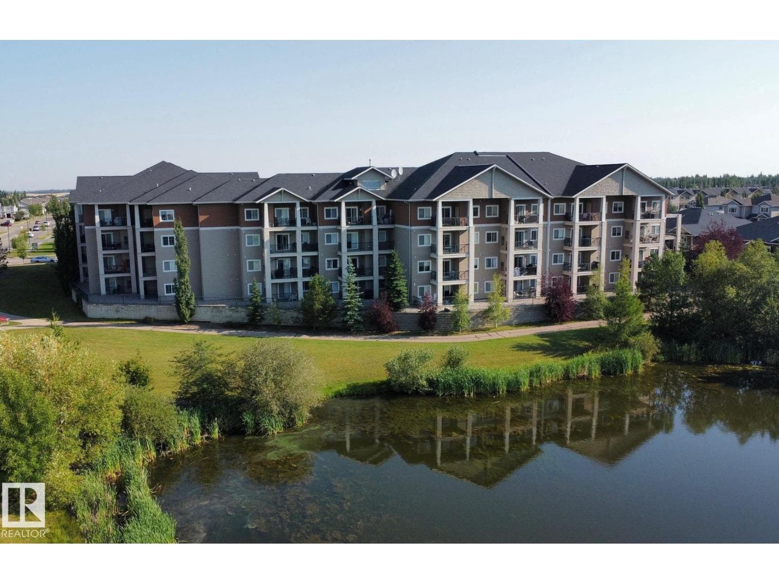 #208 105 West Haven DR