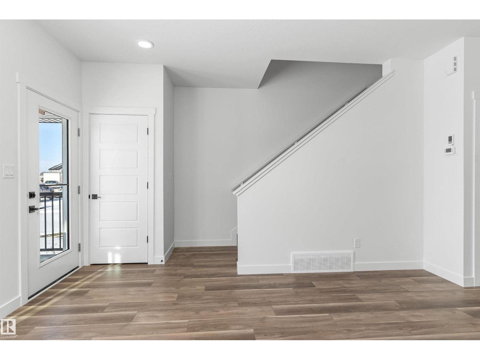 4203 63 ST — photo 2