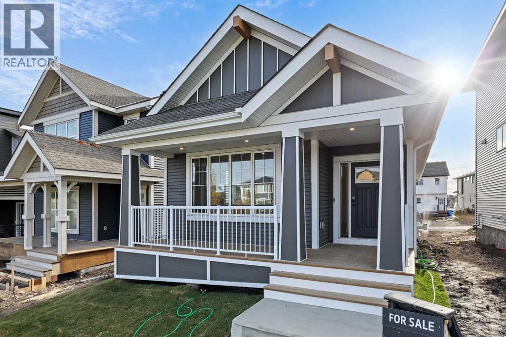 116 Mitchell Walk NW — photo 3