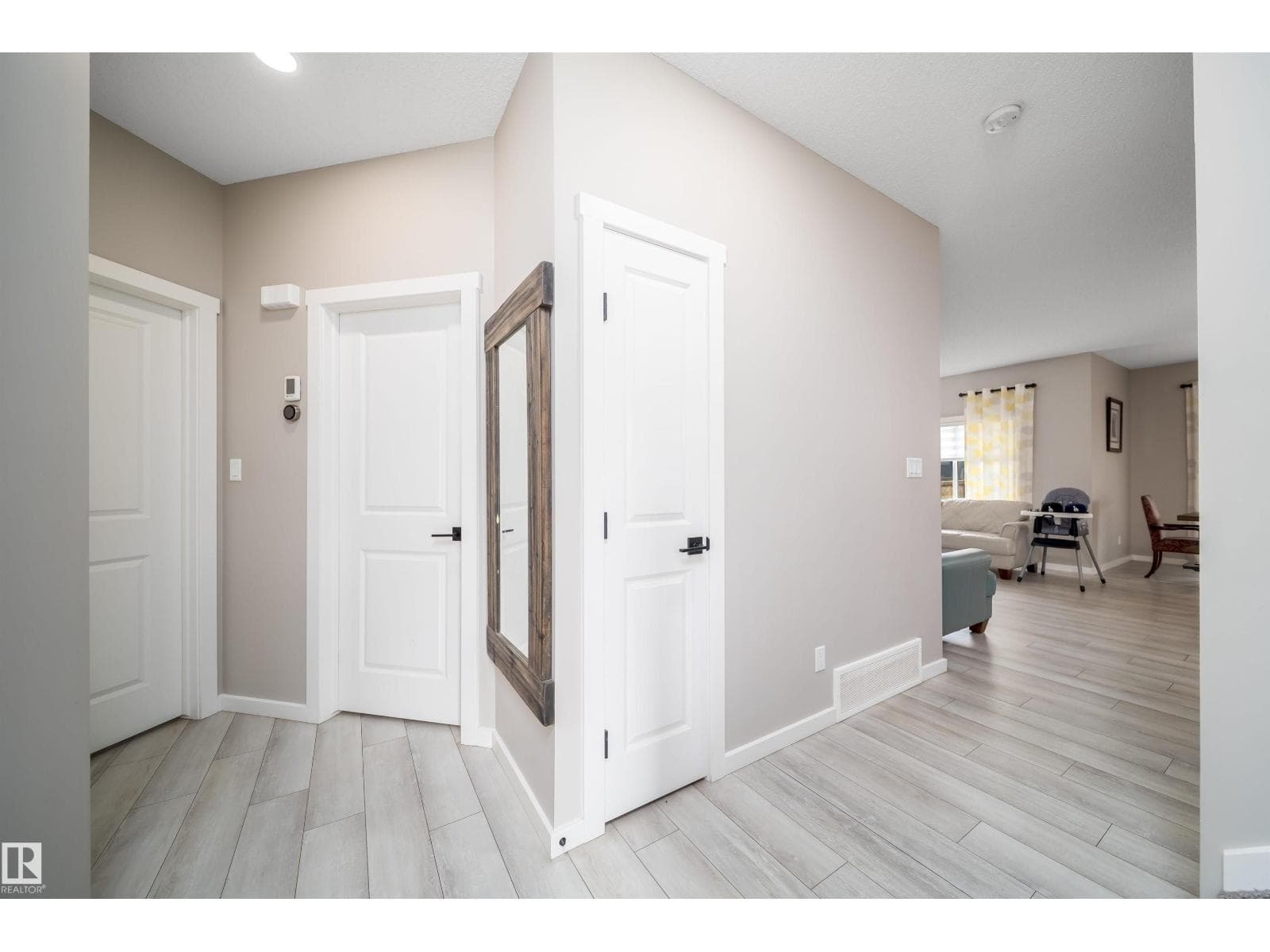 2417 WONNACOTT CO SW — photo 5