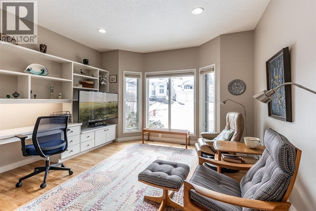 28 Chinook Place SW — photo 4
