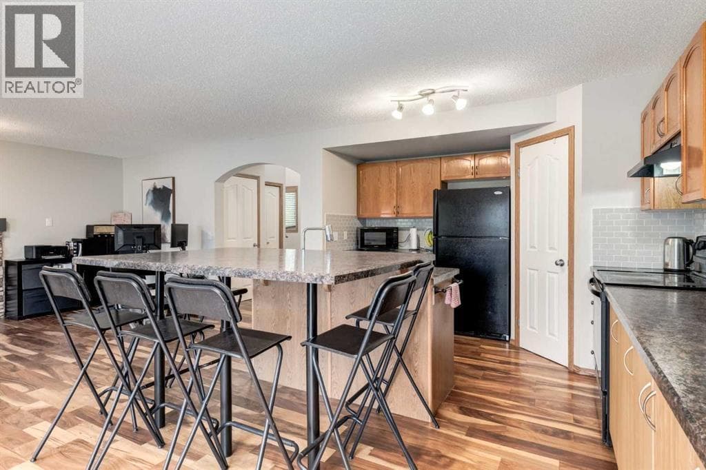 427 Tuscany Ridge Heights NW — photo 4