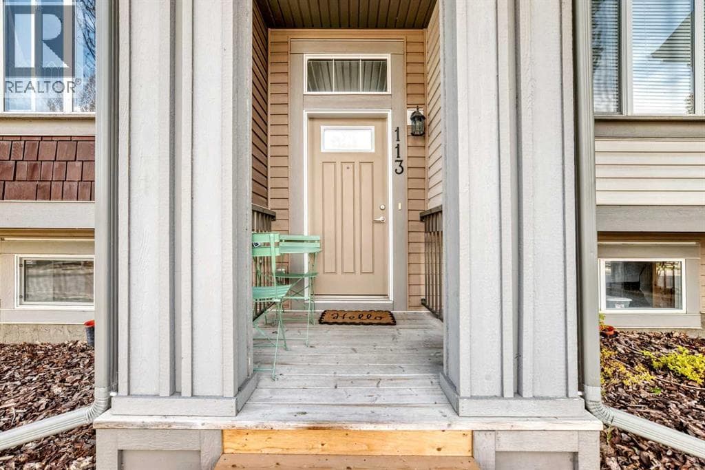 113 Copperpond Row SE — photo 3