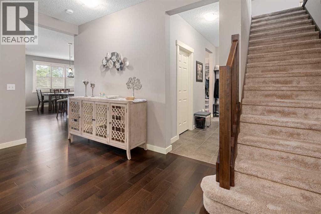 124 Evergreen Circle SW — photo 4