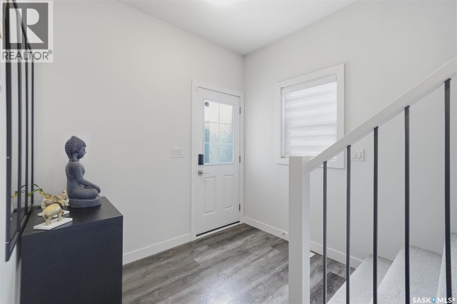 259 Skopik CRESCENT — photo 3