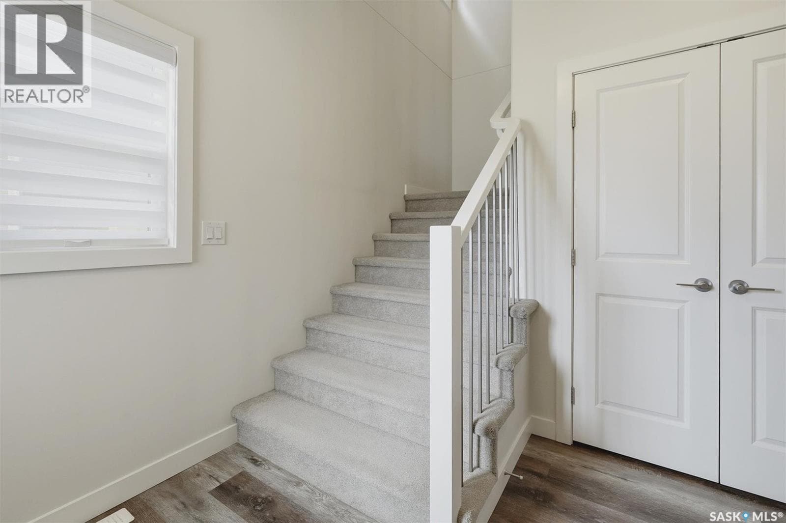 259 Skopik CRESCENT — photo 4