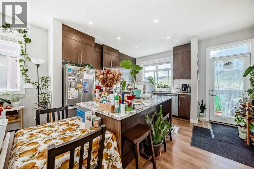 118 Sage Meadows Gardens NW — photo 3