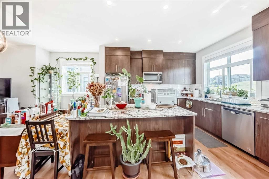 118 Sage Meadows Gardens NW — photo 4