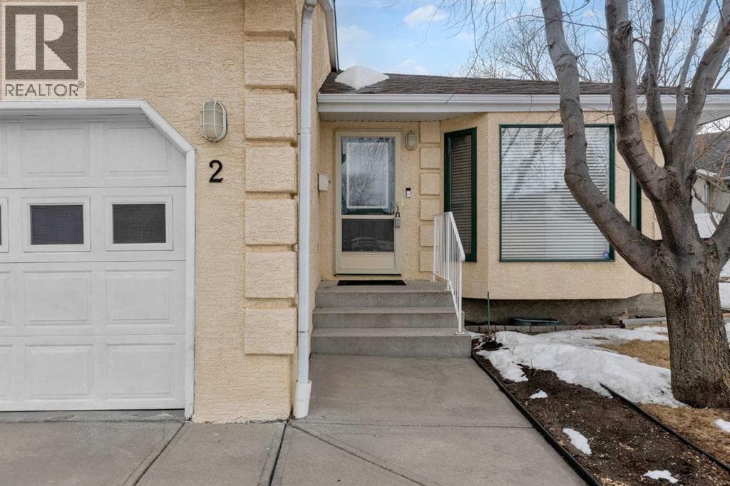 2, 200 Sandstone Drive NW — photo 3