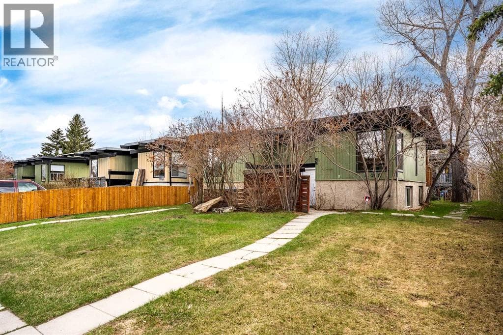 11018 5 Street SW — photo 3