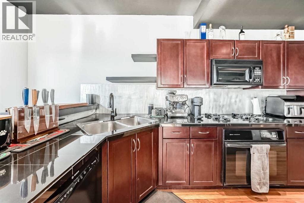 113, 6650 Old Banff Coach Road SW — photo 3