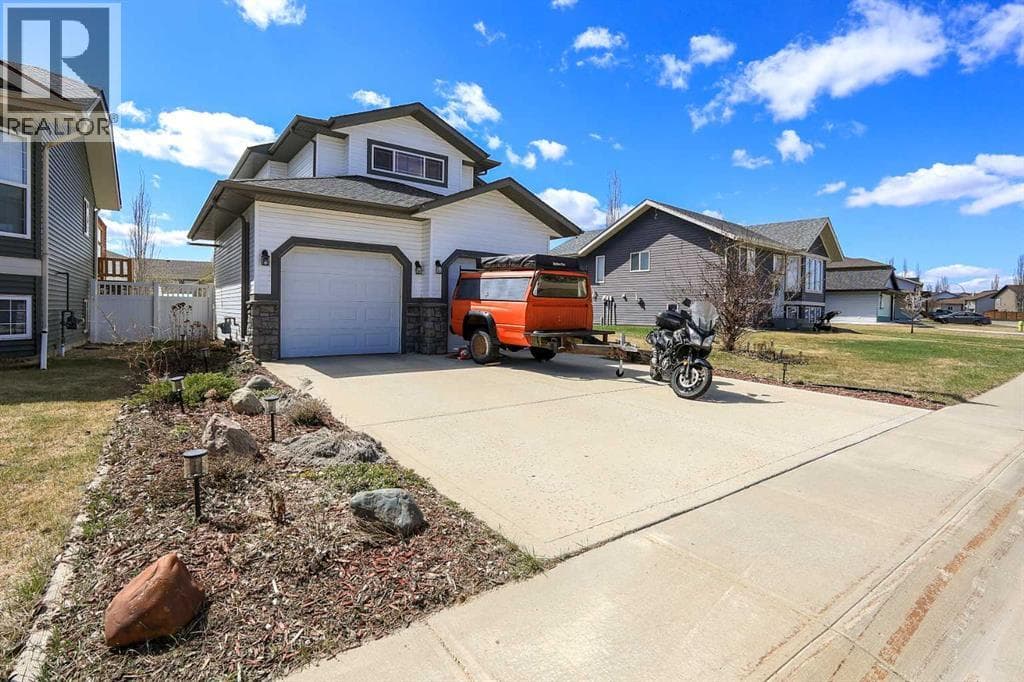 98 Pine Crescent — photo 2