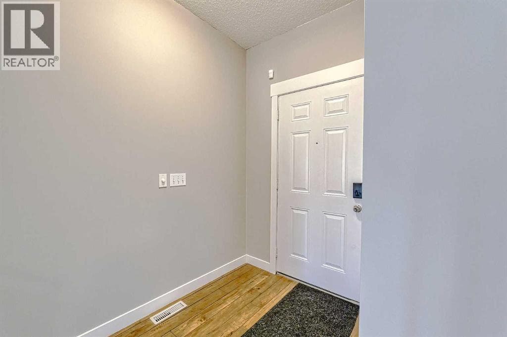 179 RAINBOW FALLS Drive — photo 4