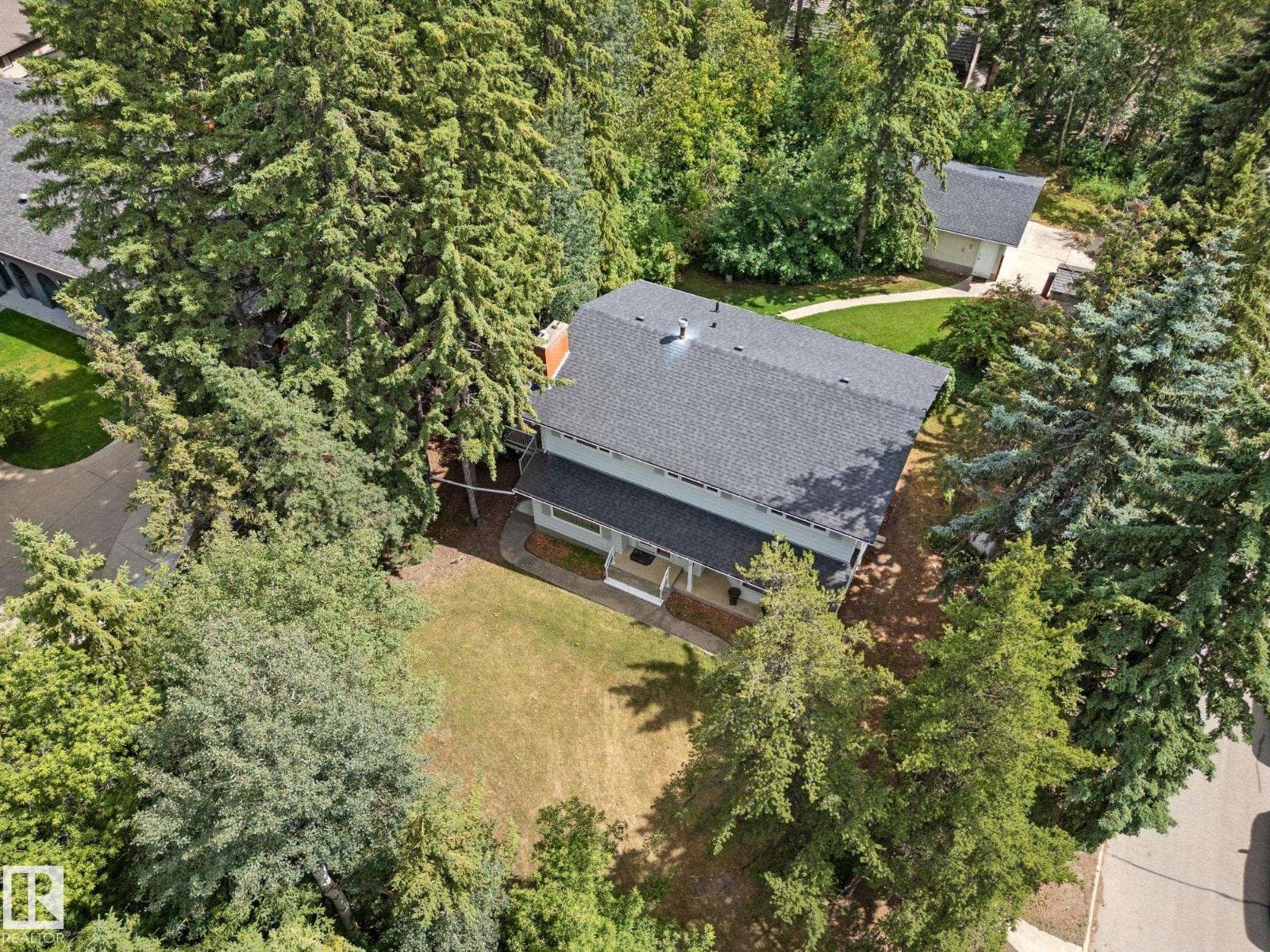 9 GLENVIEW CR — photo 2