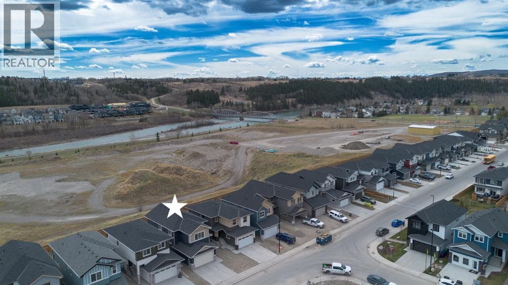 80 Vantage Drive — photo 3