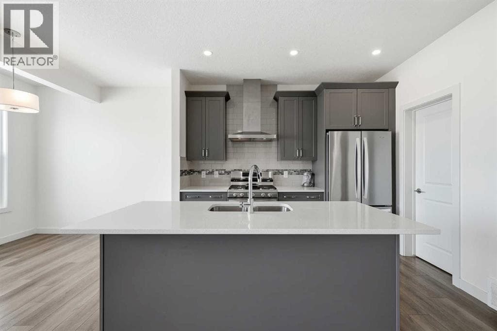 276 Belvedere Drive — photo 3