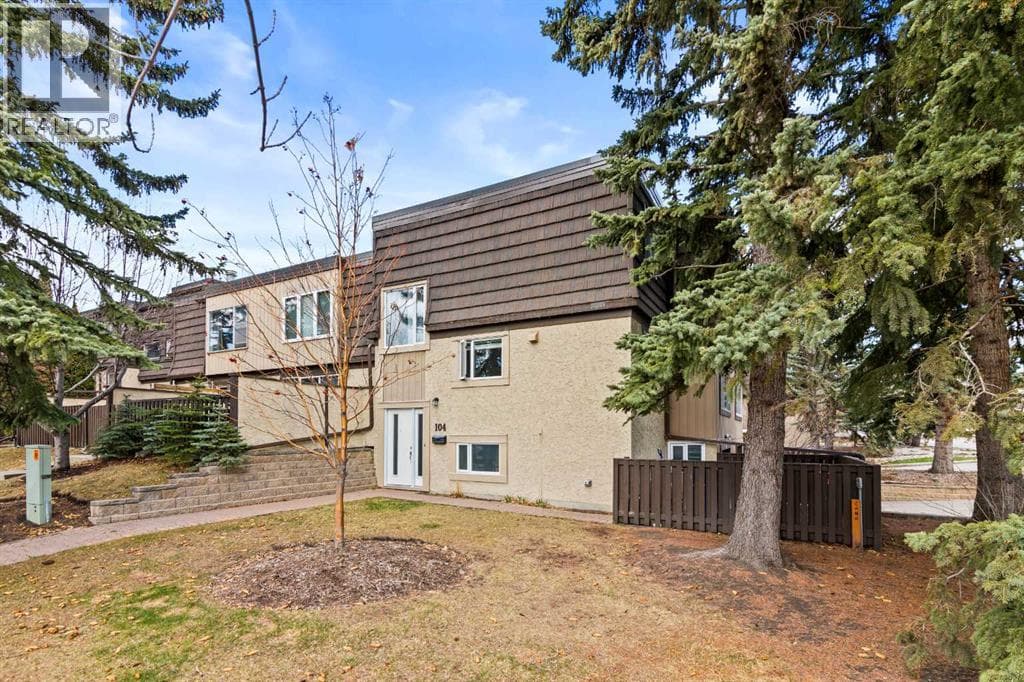 104, 3130 66 Avenue SW — photo 3