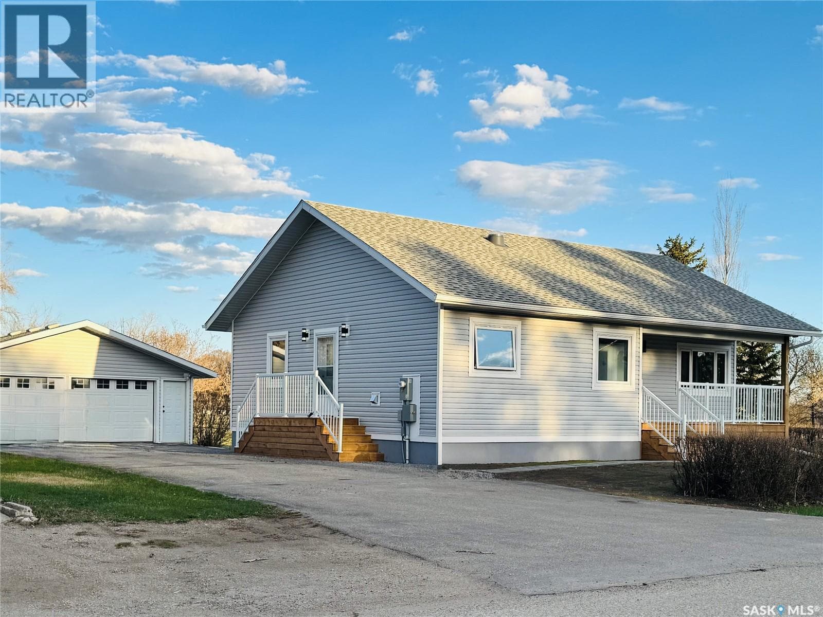 109 Ash STREET