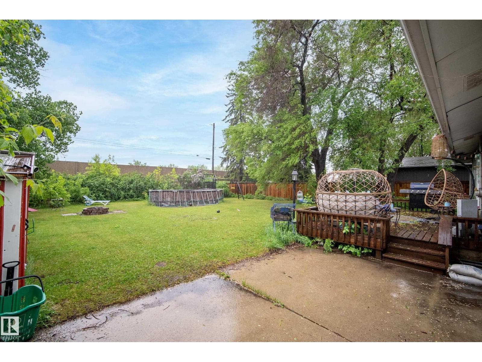 970 ALDER AV — photo 2