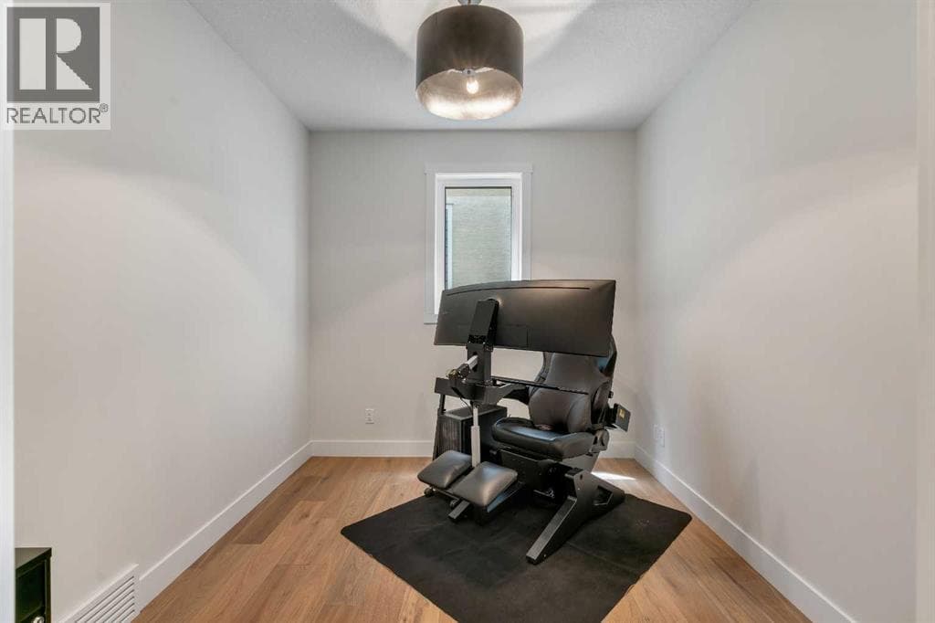 236 Marina Grove SE — photo 4