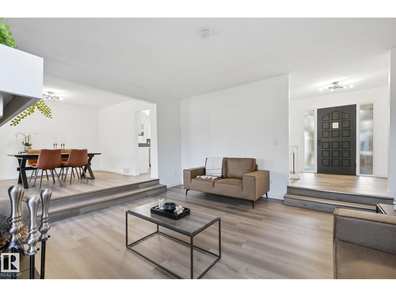 2722 104A ST NW — photo 5