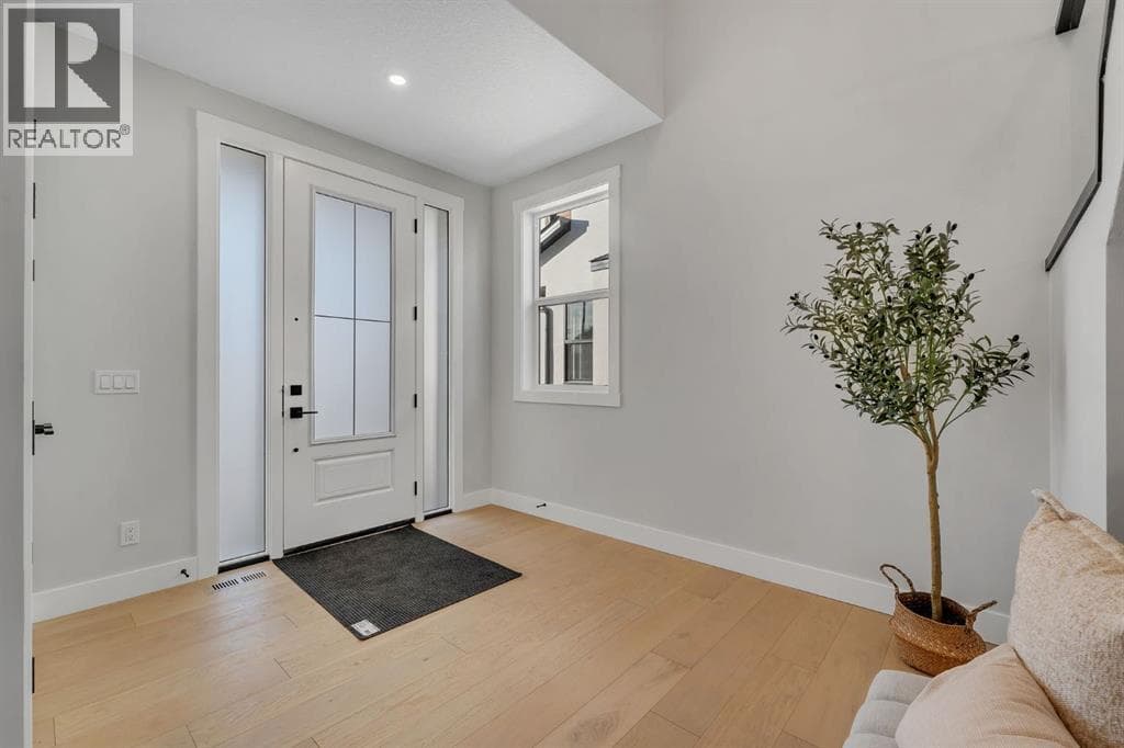 28 Spring Creek Point SW — photo 2