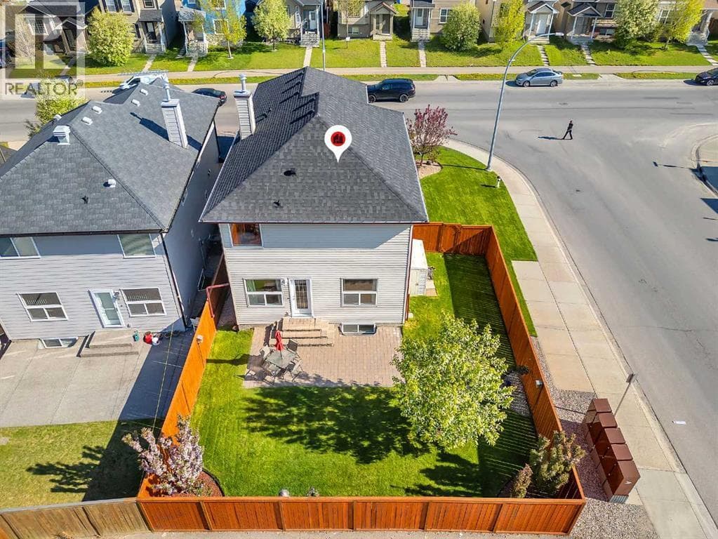 214 Saddlemont Boulevard NE — photo 4