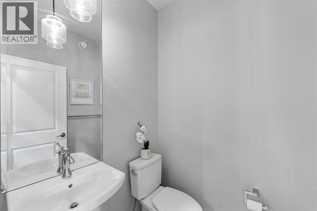 308 Lucas Way NW — photo 5
