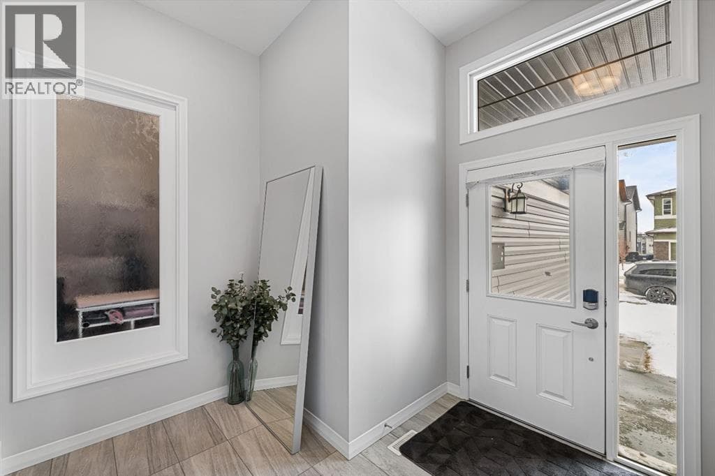 308 Lucas Way NW — photo 3