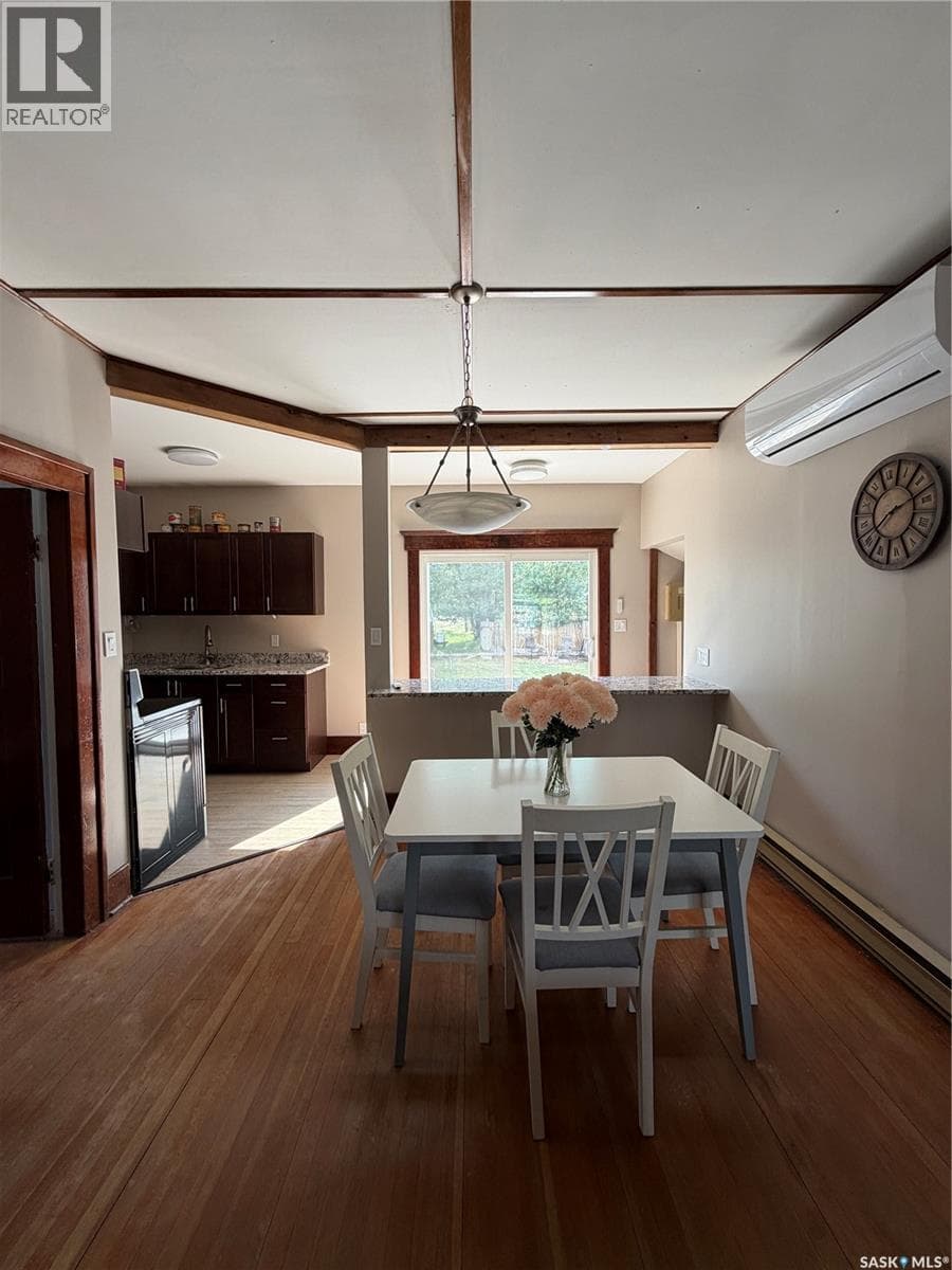 107 Mistusinne STREET — photo 3