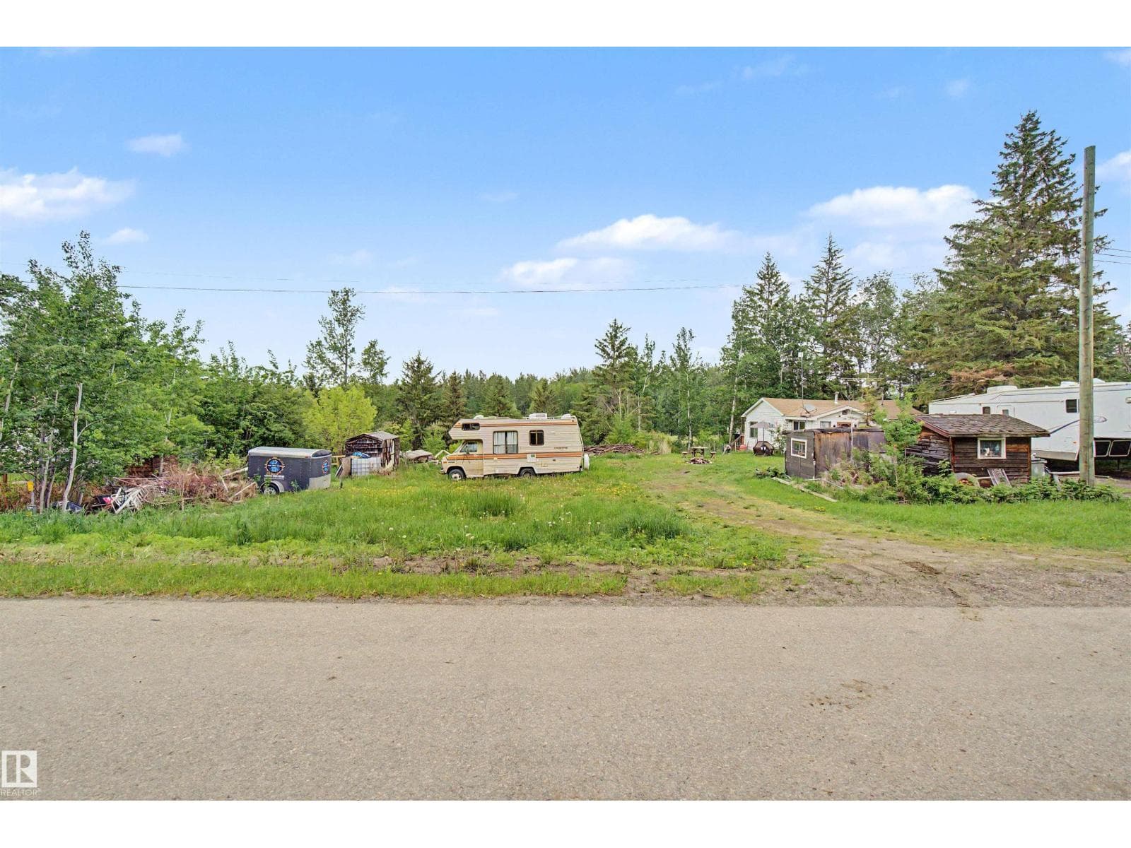 337 SMITH CR — photo 5