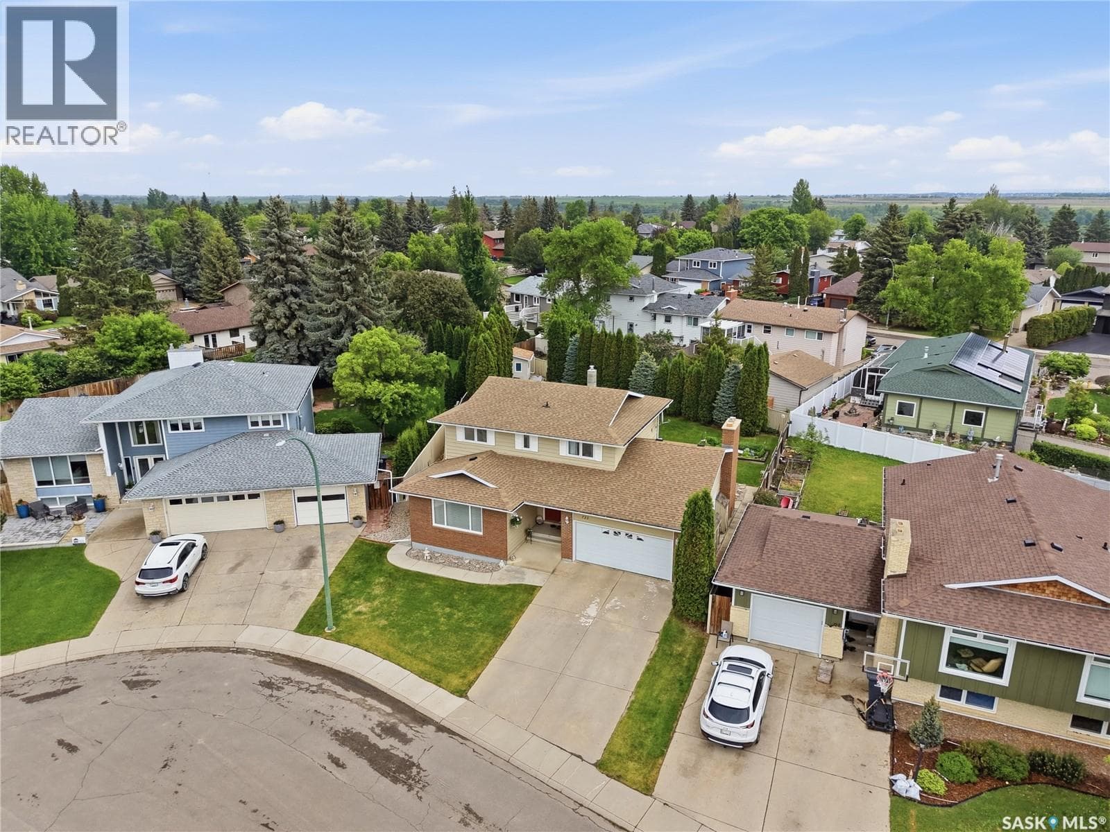723 Candle COURT — photo 3