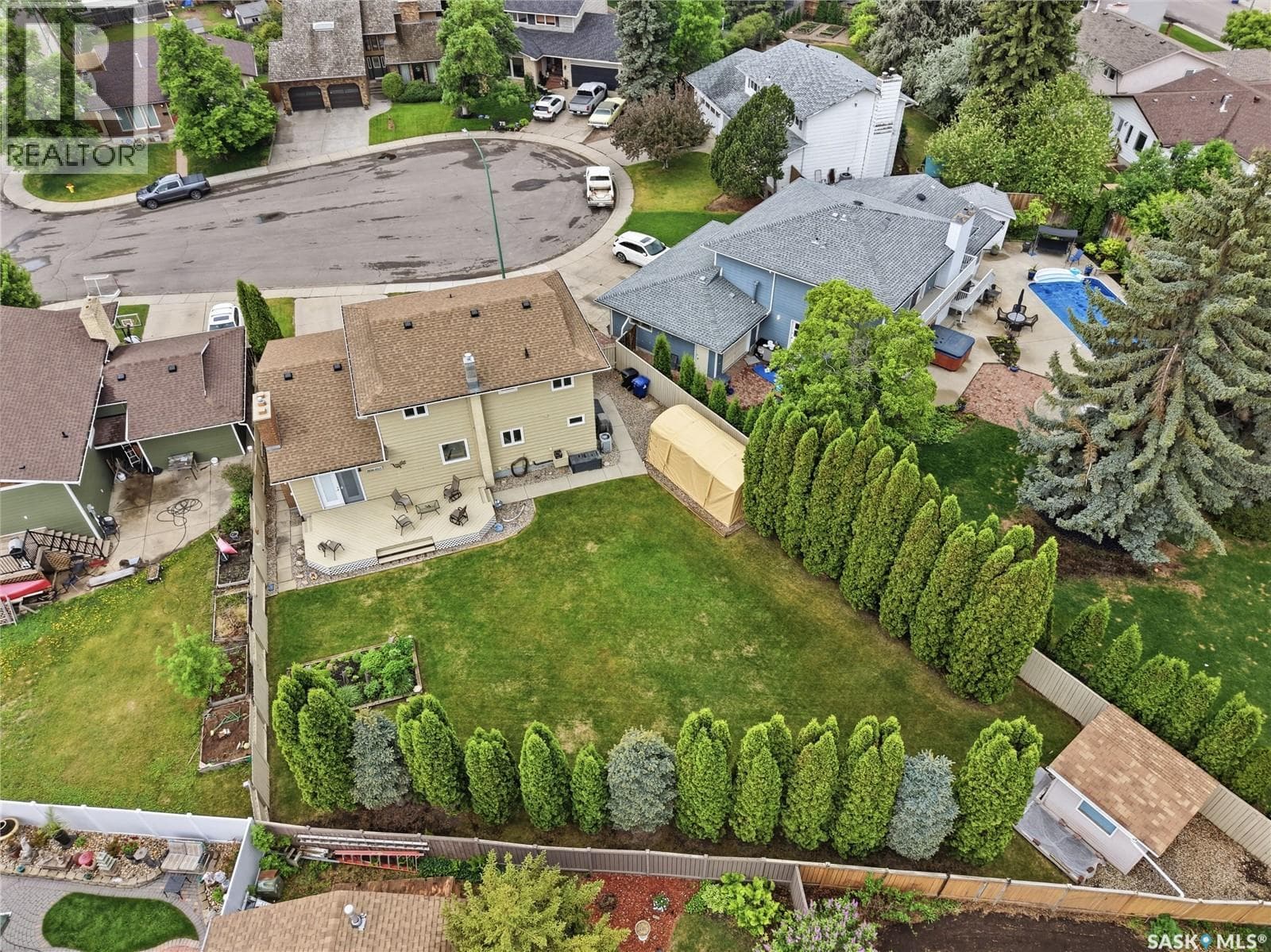 723 Candle COURT — photo 4